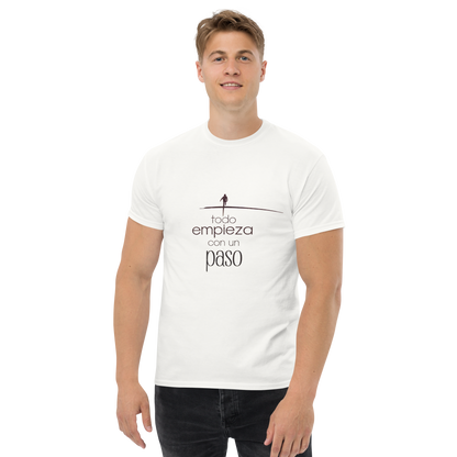 Camiseta "Todo empieza con un paso"